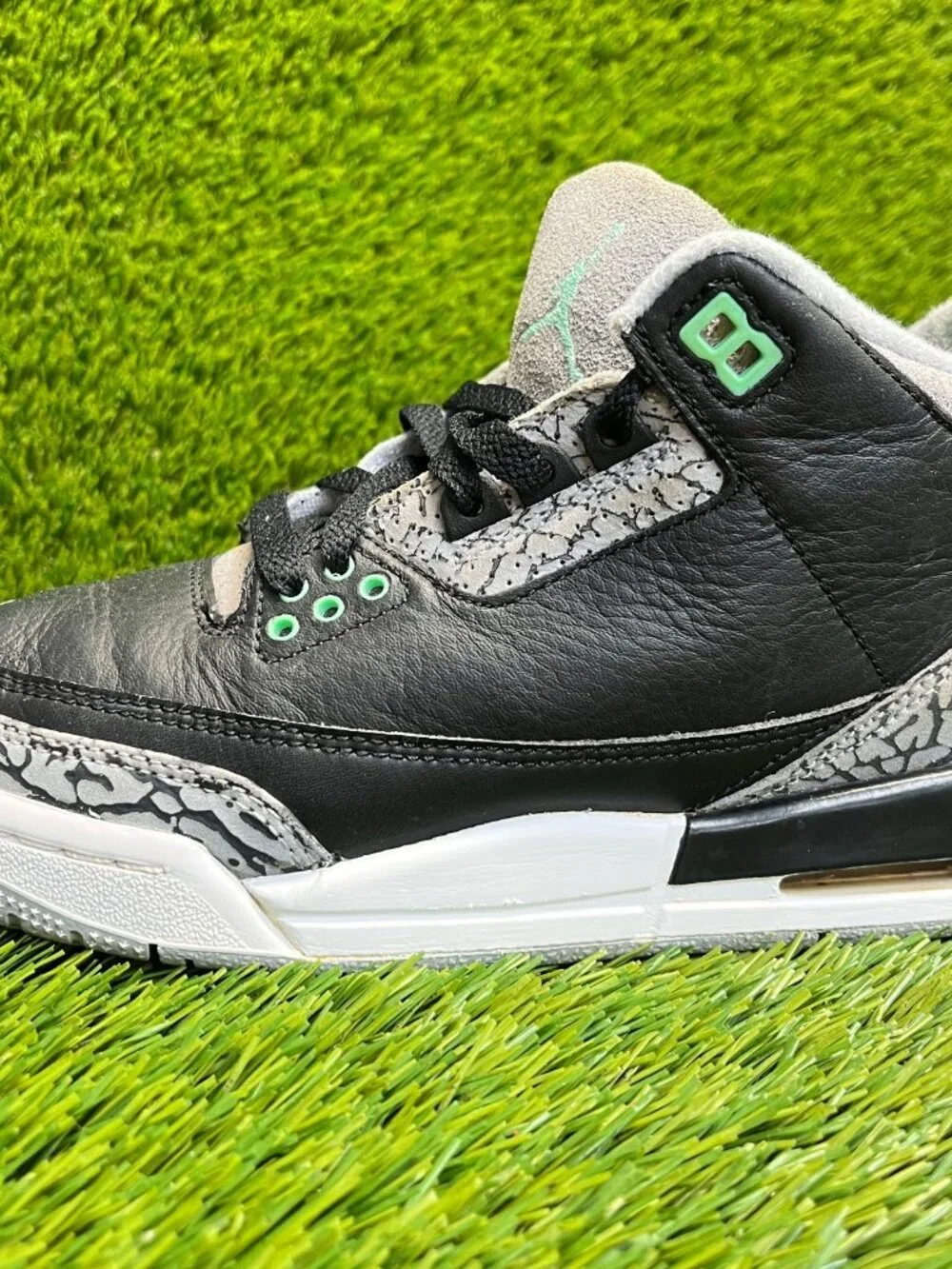 Nike Air Jordan 3 Retro Boys Size 5.5Y‎ Black Green Basketball Shoes Sneakers